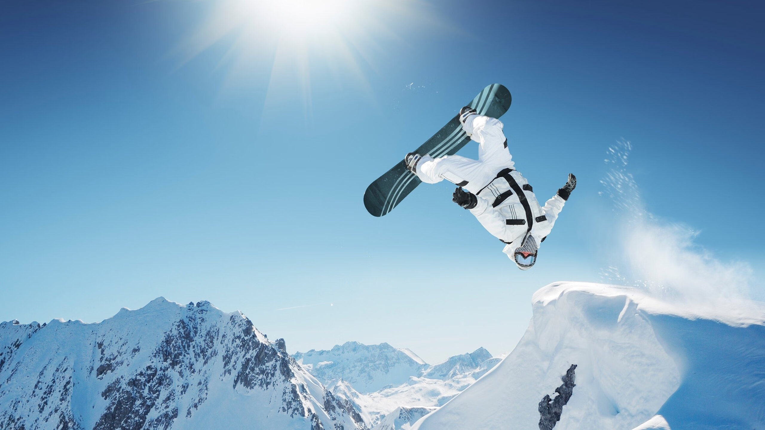 西甲精彩攻防双线，表现突出的球员赢得掌声，2020赛季西甲最常见两项总进球数为